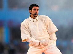 Bad Bunny Super Bowl polčasová šou čelí kritike zo strany divákov Bad Bunny Super Bowl polčasová šou čelí kritike zo strany divákov