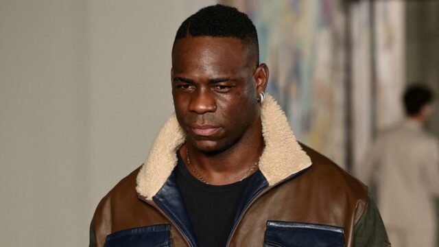 Balotelli hovorí, že pri hraní v Spojených arabských emirátoch bol rasovo zneužívaný
