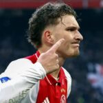Mika Godtsa pozorne sledujú Barcelona a Arsenal.
