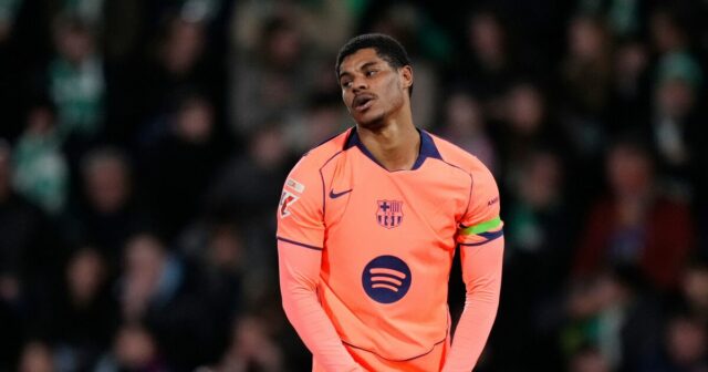 Barcelona cieli na celebritu Guy City pred Marcusom Rashfordom ako Barcelona cieli na celebritu Guy City pred Marcusom Rashfordom ako nemilosrdný faktor|Futbal|Športová aktivita