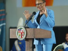 Bass káže „jednotu“ v Los Angeles pred olympijskými hrami v roku 2028 Bass káže „jednotu“ v Los Angeles pred olympijskými hrami v roku 2028