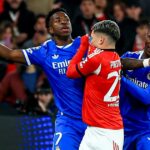 Vinicius Junior a Gianluca Prestianni