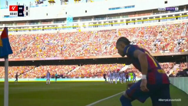 Bernal skóroval v priebehu štyroch minút, keď Barcelona vedie
