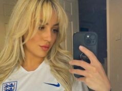 Bol odhalený srdcervúci dôvod, prečo sa z bývalého policajta stala hviezda dospelých futbalista Richardovi Butcherovi sa vtedy vzdali pocty