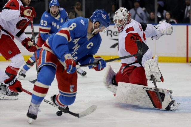 NHL: Carolina Hurricanes v New York Rangers