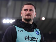 Brankár Neapola bije do rozhodcu a VAR: „Dnešný futbal je fraška“ Brankár Neapola bije do rozhodcu a VAR: „Dnešný futbal je fraška“