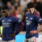 Arsenal stratil dva body v boji o titul remízou 1:1 na ihrisku Brentfordu vo štvrtok večer