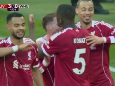 Brilantný dotyk Huga Ekitikeho rozohral úžasný volej Alexisa Mac Allistera Brilantný dotyk Huga Ekitikeho rozohral úžasný volej Alexisa Mac Allistera