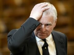 Britský premiér Starmer vyzýva bývalého princa Andrewa, aby spolupracoval pri vyšetrovaní spisov Epsteina | Správy o sexuálnom napadnutí Britský premiér Starmer vyzýva bývalého princa Andrewa, aby spolupracoval pri vyšetrovaní spisov Epsteina | Správy o sexuálnom napadnutí