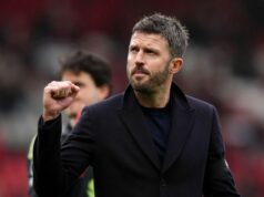 Bývalá hviezda Arsenalu by sa mala stať novým manažérom Man Utd: „Trochu sa trápi“ Bývalá hviezda Arsenalu by sa mala stať novým manažérom Man Utd: „Trochu sa trápi“