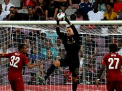 Bývalá hviezda Liverpoolu mu klub nariadil, aby prestal kritizovať hráča v médiách Bruce Grobbelaar alebo Matabeleland.