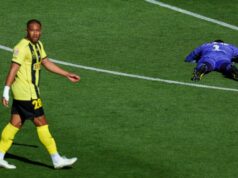 Bývalý brankár Tottenhamu sa previnil za neuveriteľný vlastný cieľ|Futbal|Športová aktivita Bývalý brankár Tottenhamu sa previnil za neuveriteľný vlastný cieľ|Futbal|Športová aktivita