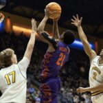 Basketbal NCAA: Clemson v Kalifornii