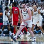 Č. 6 UConn vyvrhol č. 15 St. John's v odvetnom zápase, ktorý prekonal očakávania