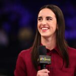 Caitlin Clark rozzúri basketbalových fanúšikov, keď žiari na debute NBC pred súbojom Knicks-Lakers