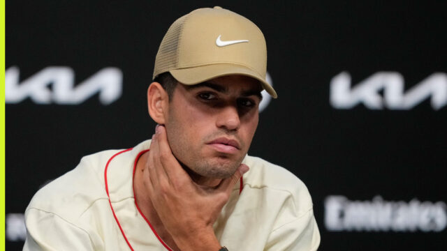 Carlos Alcaraz pred návratom do akcie priznáva „Mám slabé stránky“.
