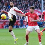 Carragher kritizoval hviezdu Reds uprostred „jednej z väčších lúpeží“