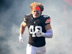 Carson Schwesinger z Browns bol vyhlásený za defenzívneho nováčika roka 2025 NFL Carson Schwesinger z Browns bol vyhlásený za defenzívneho nováčika roka 2025 NFL
