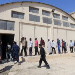 "Cesta pekla": Migranti v Líbyi znášajú mučenie, znásilňovanie, nútené práce | Správy