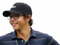 Charlie Woods prekvapivo posúva svoju kariéru, zatiaľ čo legendárny otec Tiger to sleduje Charlie Woods podpísal reprezentačnú zmluvu