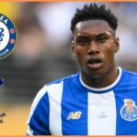 Samu Aghehowa oslavuje gól za Porto