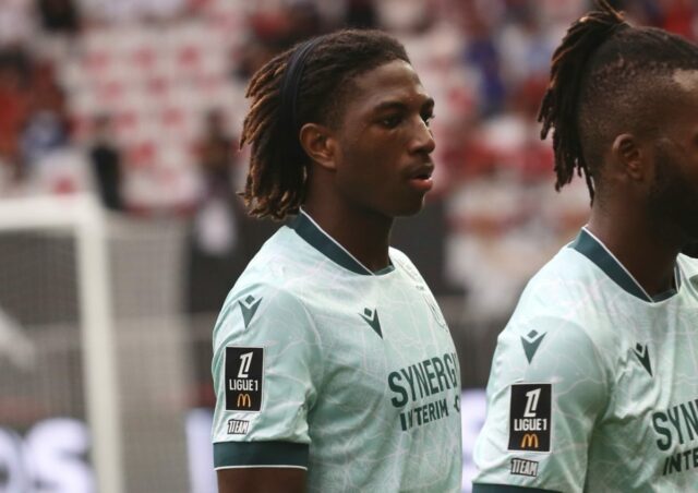 Chelsea predložila ponuku vo výške 30 miliónov eur na získanie Chelsea predložila ponuku vo výške 30 miliónov eur na získanie obrancu Nantes Tylela Tatiho