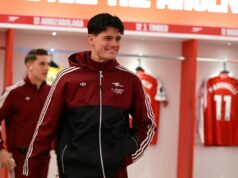 Christian Norgaard posiela správu do šatne Arsenalu a odpovedá na tvrdenie Leandra Trossarda Christian Norgaard