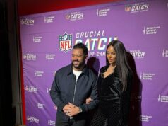 Ciara podporuje manžela Russella Wilsona na prvom verejnom podujatí, odkedy sa hviezda NFL objavila v súboroch Jeffreyho Epsteina Ciara sa v utorok večer prešla po červenom koberci so svojím manželom hviezdou NFL Russellom Wilsonom