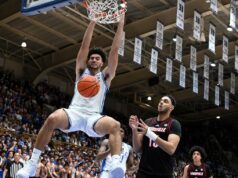 Číslo 14 v Severnej Karolíne bude hosťovať číslo 4 Duke v legendárnej rivalite Basketbal NCAA: Louisville at Duke