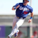 Čo sa Dalton Rushing z Dodgers snaží naučiť hrať za Willa Smitha