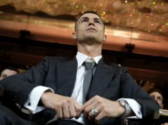 Cristiano Ronaldo kritizoval za „zhovievavý nezmysel“ s legendou Man Utd „pravdepodobne potrestanou“ Cristiano Ronaldo kritizoval za „zhovievavý nezmysel“ s legendou Man Utd „pravdepodobne potrestanou“