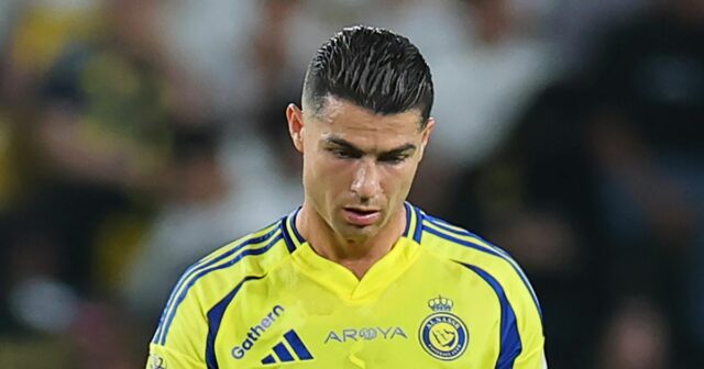 Priaznivci Al-Nassr prejavujú svoju podporu Cristianovi Ronaldovi.