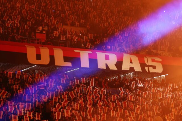 DPD odsudzuje útočné PSG tifo počas Le Classique
