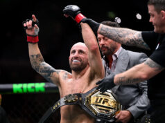 Daniel Cormier: Alexander Volkanovski Featherweight GOAT po UFC 325 Download app from appStore