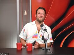 Dave Portnoy sa rozplakal do hviezdy zimných olympijských hier, ktorá sa priznala k podvádzaniu svojej priateľky Šéf Barstool Sports Dave Portnoy brutálne odsúdil hviezdu zimných olympijských hier, ktorá sa v rozhovore po pretekoch priznala k podvádzaniu svojej priateľky.