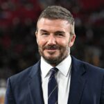 David Beckham premieňa hrdinu a pomáha poškodenej žene po jeseni na dovolenke v domácnosti|Futbal|Športová aktivita