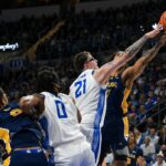 Basketbal NCAA: La Salle v Saint Louis