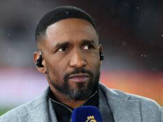 Defoe vymenoval hviezdu Gunners, ktorá „nebola dosť dobrá“ proti Brentfordu v „premárnenom“ displeji Defoe vymenoval hviezdu Gunners, ktorá „nebola dosť dobrá“ proti Brentfordu v „premárnenom“ displeji