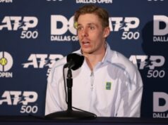 Denis Shapovalov vysvetľuje, ako jeho manželka v poslednej dobe pomáha zlepšovať jeho tenis Autor fotografie: Jean Catuffe/Getty Images