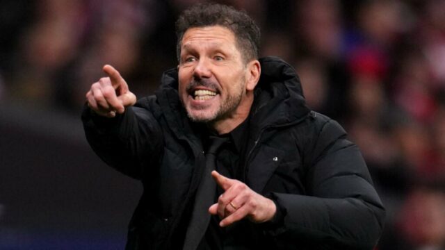 Diego Simeone by mal nahradiť Michaela Carricka, aj keď fanúšikovia Man United nebudú milovať jeho štýl, hovorí Andy Townsend
