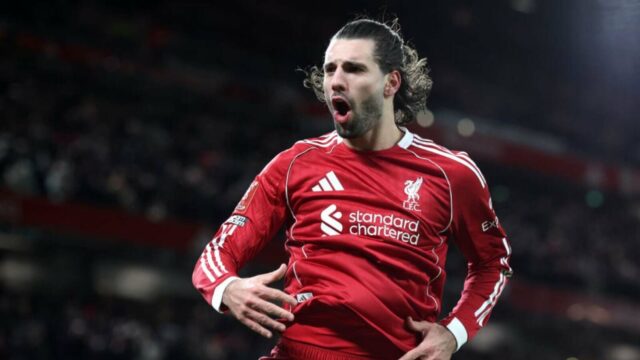 Dominik Szoboszlai oslovuje, či sa snaží mať s Liverpoolom sezónu Dominik Szoboszlai oslovuje, či sa snaží mať s Liverpoolom sezónu podobnú Stevenovi Gerrardovi