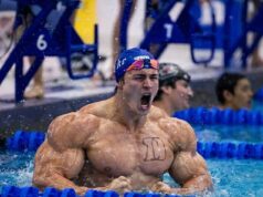 Duke plavecký tím rozpútava zrútenie sociálnych médií novými fotografiami roztrhaných športovcov… ale je všetko tak, ako sa zdá? Mužský plavecký a potápačský tím Duke zdieľal obrázky svojich športovcov s veľkými svalmi pomocou umelej inteligencie