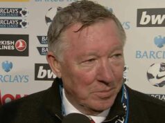 Dva posledné komentáre Sira Alexa Fergusona ako manažéra hovoria veľa o odchode Man Utd Sir Alex Ferguson po svojom poslednom zápase na Old Trafford.