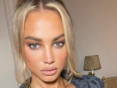 Dychberúca modelka bikín poprela Kylianovi Mbappemu „detské sprisahanie“ po rozchode s futbalovou hviezdou Kylian Mbappe stojí s rukami v bok