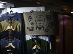 EÚ uvalila sankcie na ruských predstaviteľov, keďže Maďarsko blokuje prostriedky Ukrajine | Správy o vojne medzi Ruskom a Ukrajinou EÚ uvalila sankcie na ruských predstaviteľov, keďže Maďarsko blokuje prostriedky Ukrajine | Správy o vojne medzi Ruskom a Ukrajinou