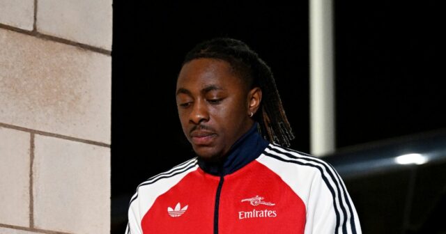 Ebere Eze poslal odsudzujúci verdikt Arsenalu po tom, čo Mikel Ebere Eze bol vymenovaný na lavičke za cestu Arsenalu do Wolves v Premier League