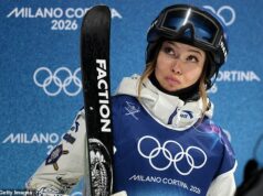 Eileen Gu utrpela ĎALŠÍ brutálny pád na zimných olympijských hrách, keď priznala, že sa kvôli rozhodnutiu reprezentovať Čínu cíti ako boxovacie vrece Lyžiarska hviezda Eileen Gu priznala, že sa pre amerických kritikov cítila ako „boxovacie vrece“.