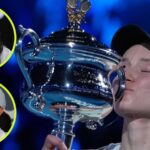 Elena Rybakina a signa