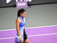 Emma Raducanu sa ocitá na chorobe počas brutálnej finálovej porážky Transylvania Open Foto Flaviu Buboi/NurPhoto cez Getty Images