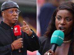 Eni Aluko po verejnom spore znovu rozpútala spor Iana Wrighta s tvrdením „neúcty“. Jednotlivec s kučeravými vlasmi sedí na oranžovej stoličke na modrom pozadí a zdá sa, že je zapojený do rozhovoru.